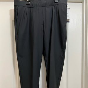 Nike DRI-FIT women’s size med black golf pants.